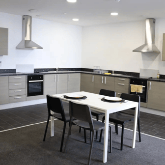 7 Bedroom Apartment - Image 2